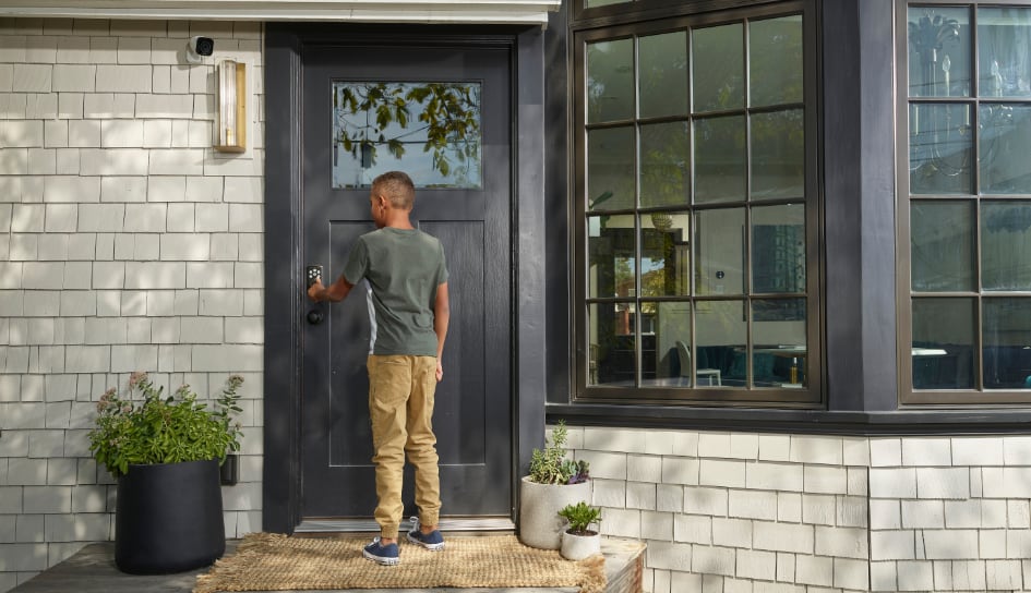 Vivint Smart Lock on home in Gaithersburg